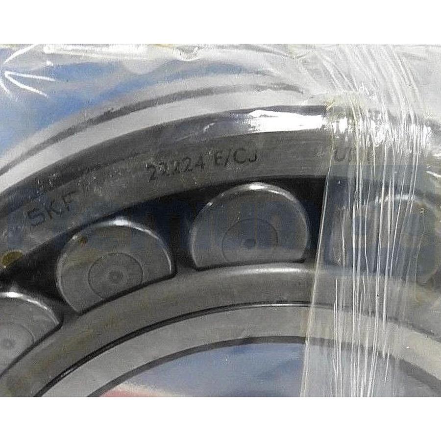 Used SKF Explorer 22224 E/C3 Spherical Roller Bearing 120x215x58mm 22224E/C3 NSMP
