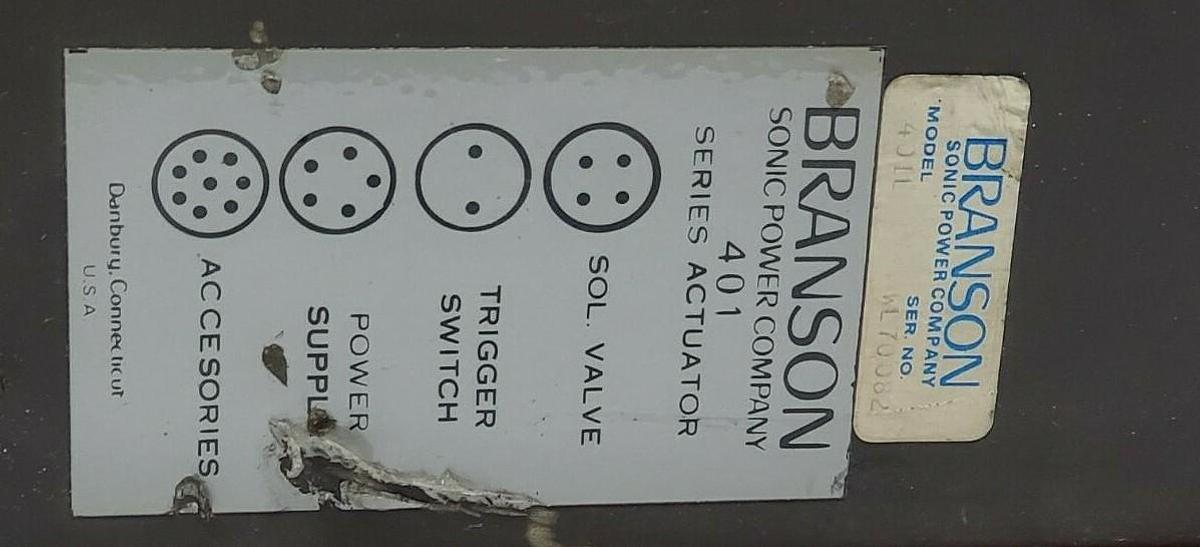 Used BRANSON SERIES 401 MODEL 401-L ULTRASONIC WELDER ACTUATOR D-120-155-007-J 401L