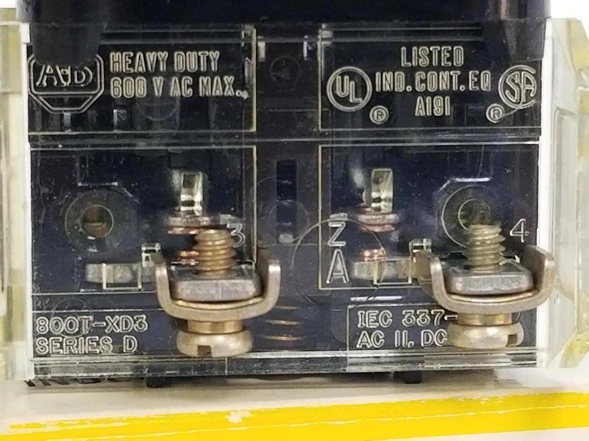 NIB ALLEN BRADLEY 800T-KA6A6 PUSH BUTTON 800TKA6A6, SER. P