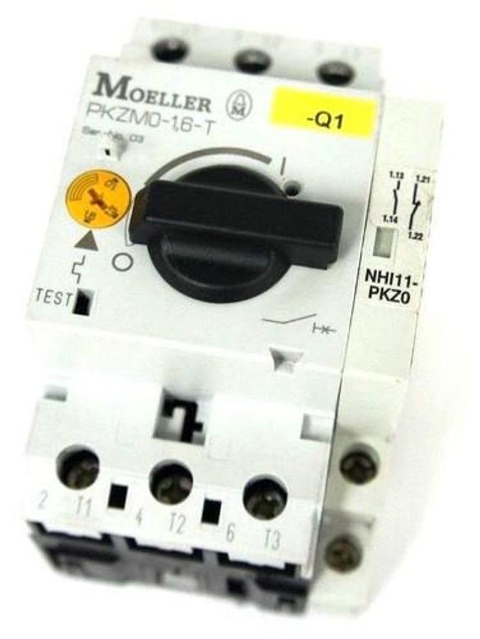 Used MOELLER PKZM016T MANUAL MOTOR CONTROLLER W/ NHI11-PKZ0 AUXILIARY CONTACT