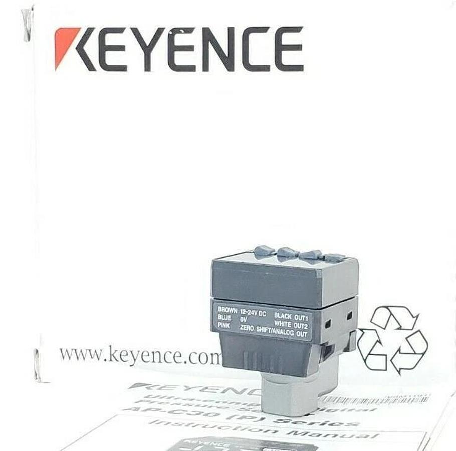 Used NIB KEYENCE AP-C31 PRESSURE SENSOR APC31, 12-24V DC