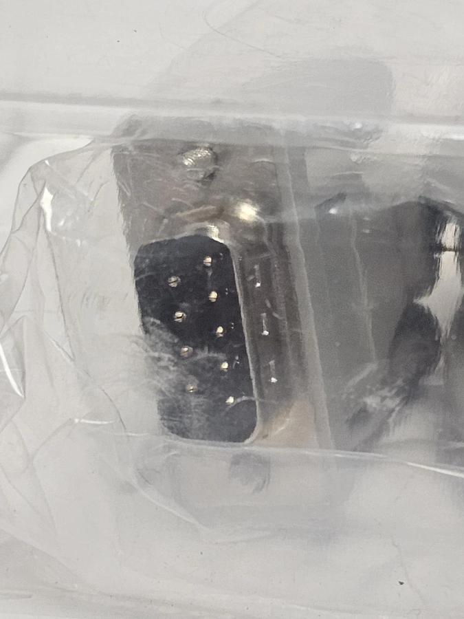 Used NEW MITSUBISHI GT01-C30R4-25P RS422 COM CABLE GT01C30R425P 3M LENGTH