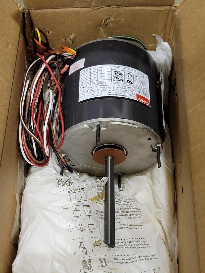 Used NEW DAYTON 5RHU2BG 1/2HP PERMANENT SPLIT CAPACITOR CONDENSER FAN MOTOR 60HZ 48YZ