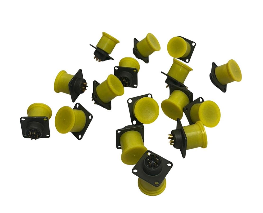 Used 16 AMPHENOL PT02A-10-6P / AMPHPT02A106P / PT02A106P CIRCULAR MIL CONNECTORS NSNP