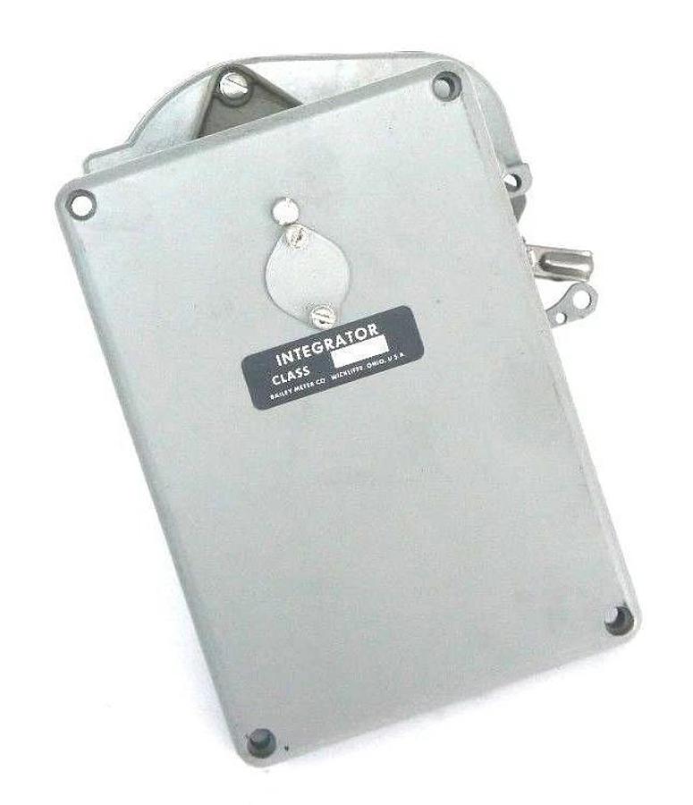 NEW BAILEY METER CO. CLASS Y110D INTEGRATOR