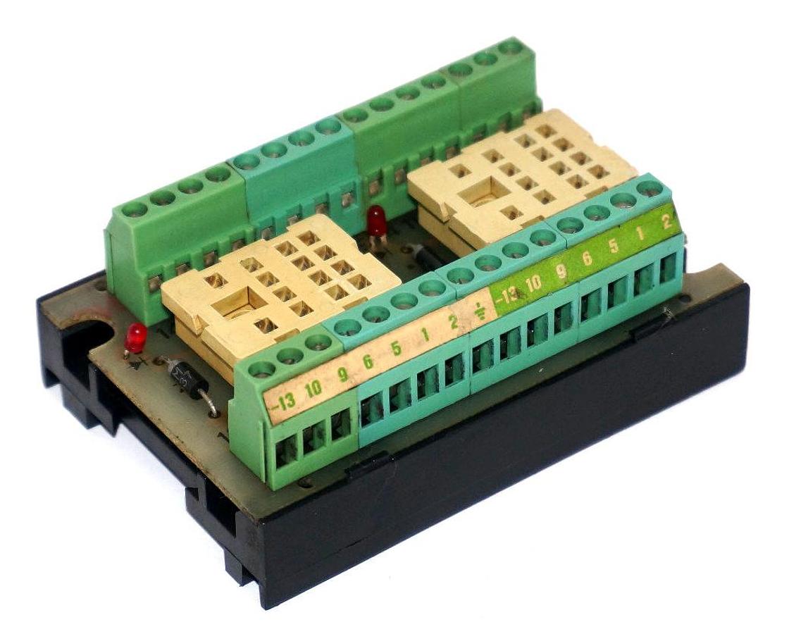 Used MURRELEKTRONIK SB1371 RELAY SOCKET MODULE