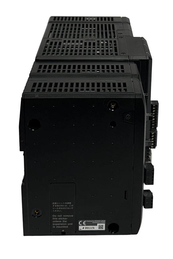 Used KEYENCE XG-8702L / CA-DC21E MULTI-CAMERA IMAGING SYSTEM CA-E800 EtherNet USNP