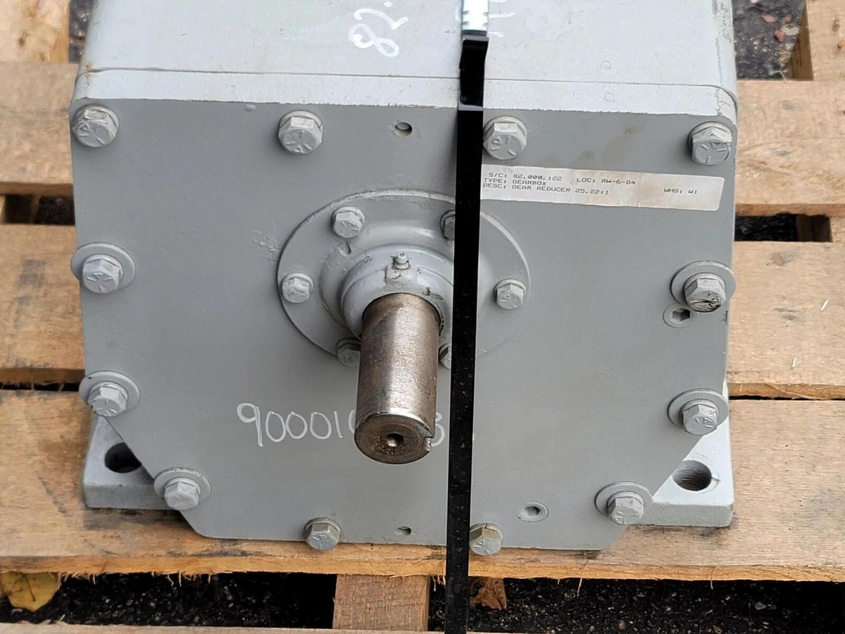 Used NEW FALK 1050FZ2A-25.22 / 1050FZ2A2522 ENCLOSED GEAR DRIVE 25:1 7.5HP 1200RPM