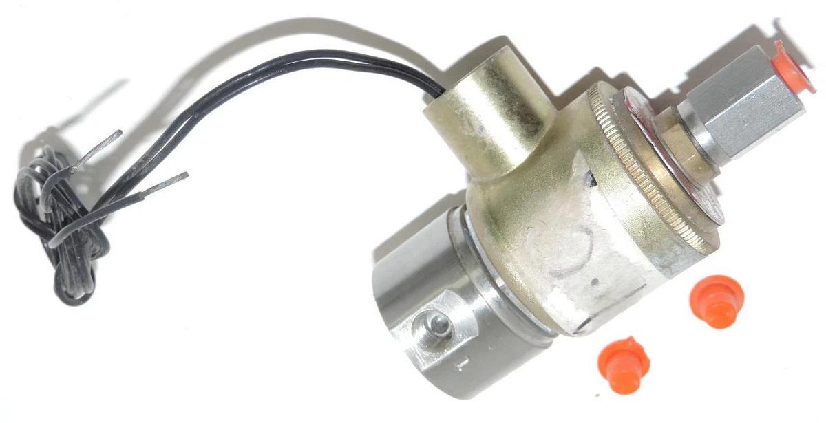 Used SKINNER X5H51580 1/4" SOLENOID VALVE CODE EC9 X5H51580EC9
