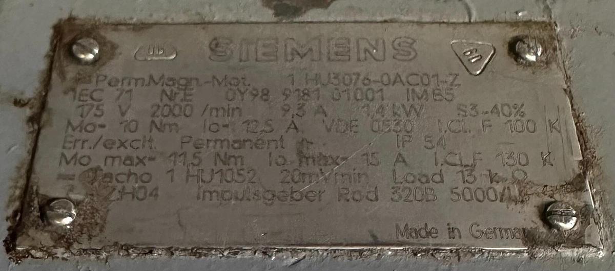 Used SIEMENS 1HU3076-0AC01-Z / 1HU30760AC01Z SERVO MOTOR 1.4kW 10Nm 9.3A