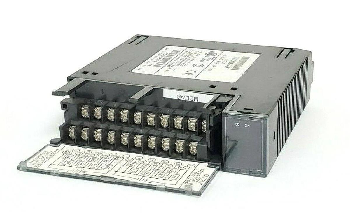 Used GE FANUC IC693MDL740F OUTPUT MODULE 12/24VDC 0.5A 16PT POS