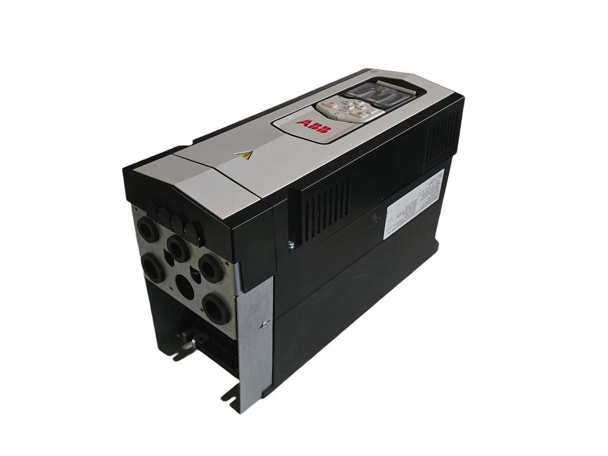 ABB ACS880-01-021A-5 AC Drive 11kW/15HP 21A 3-Ph 380-500V 3ABD00037810-D NSNP