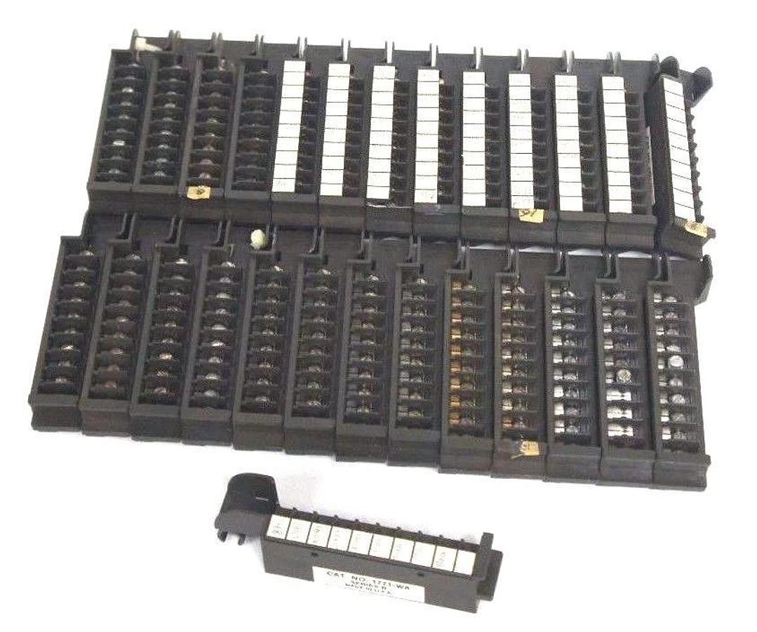 Used LOT OF 27 ALLEN BRADLEY 1771-WA FIELD WIRING ARMS, 1771WA SER. B