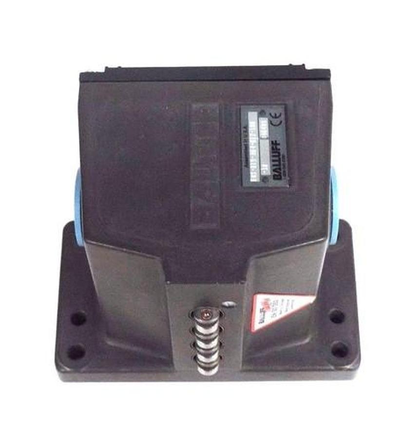 Used NIB BALLUFF 819-D04-R12-100-10 LIMIT SWITCH 130102, 6-60VAC/DC, 819D04R1210010