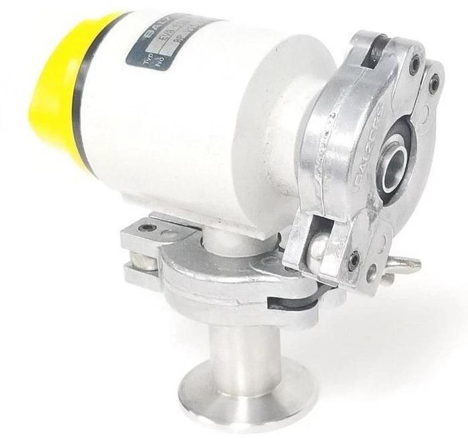 Used BALZERS EVA-016-H ANGLE VALVE, BP V15 000 / 9859, EVA016H