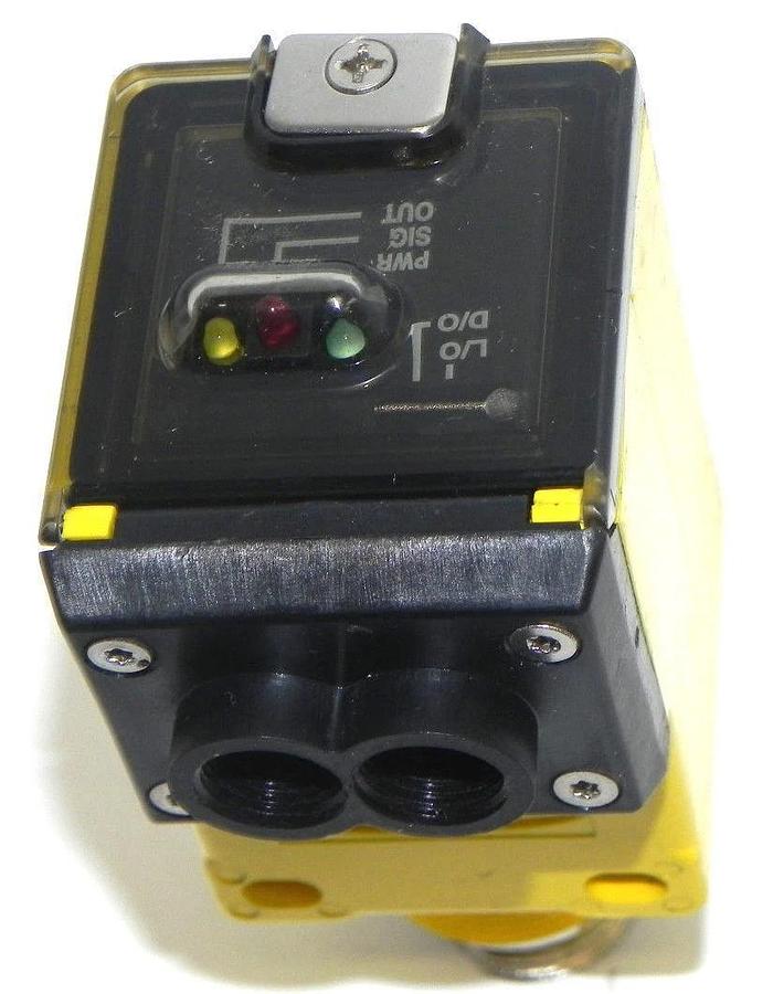 Used BANNER Q45BW22FQ Q45 SERIES: INFRARED GLASS FIBER OPTIC 90 TO 250V AC (50/60Hz)