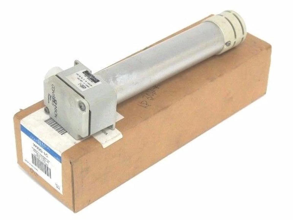 Used NIB JOHNSON CONTROLS W99D-1C HUMIDITY TRANSMITTER RANGE: 10 TO 90% RH
