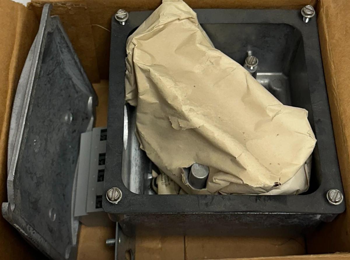 Used RAYCHEM TYCO AMG-BC-III / 732925-000 OEM CABLE POWER CONNECTION KIT NSMP