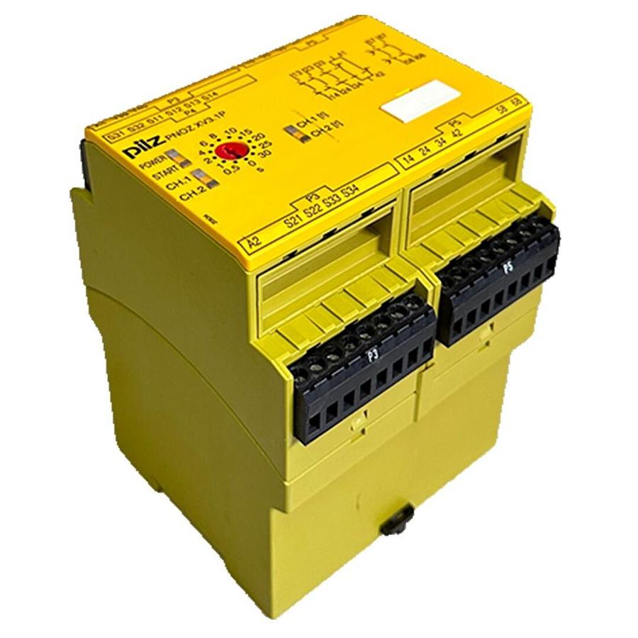 Used PILZ PNOZ XV3. 1P 30/2VDC 3n/o 1n/c 2n/o t TIME MONITORING RELAY 777520