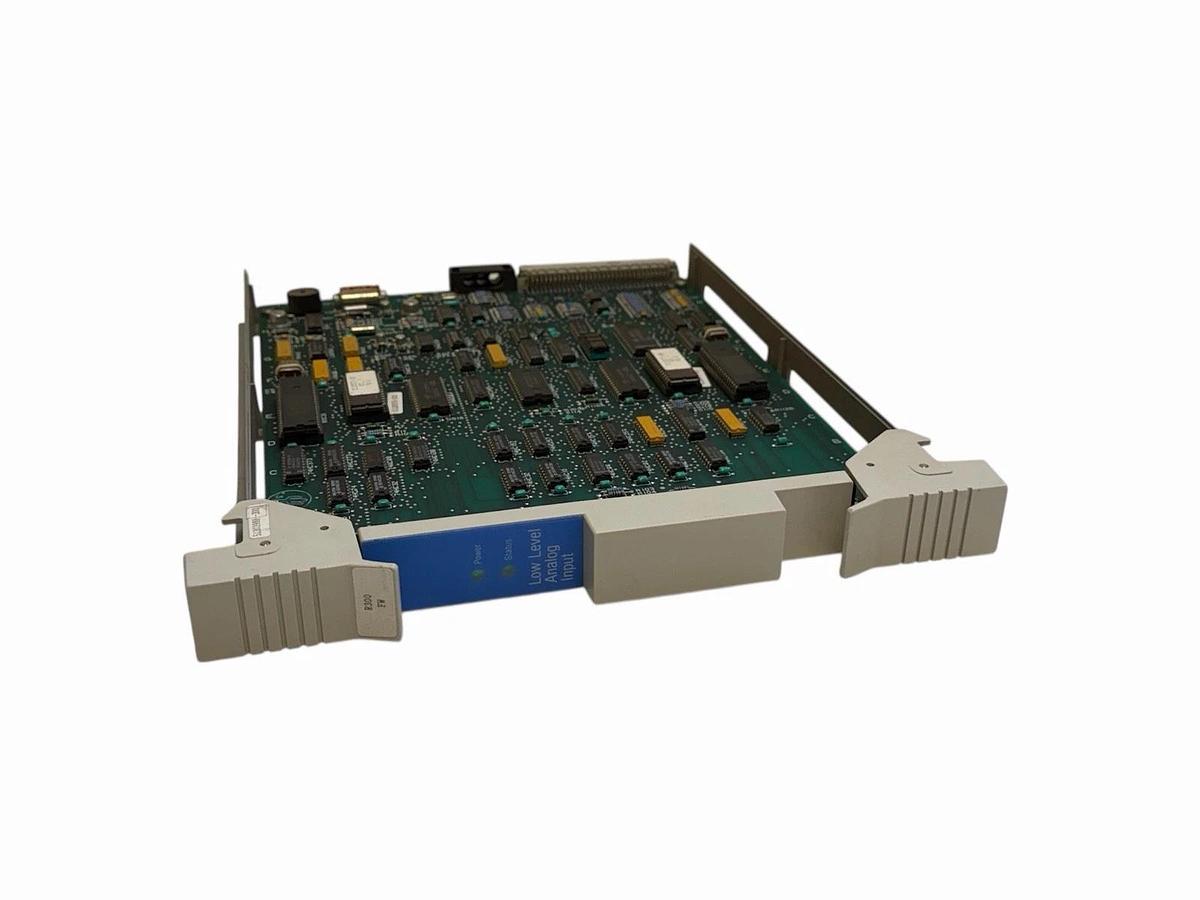Used HONEYWELL 51401525-100 Rev A 15-Slot Chassis w/ (13) Digital & (2) Analog Module