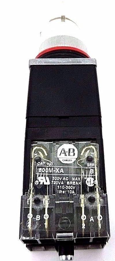 Used NIB ALLEN BRADLEY 800MR-N31QB SER. A SELECTOR SWITCH 800MR-N31Q W/ KEY