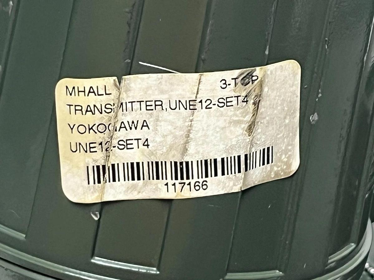Yokogawa UNE12-SET4 UNI Delta Pressure Transmitter SUS316L 4-20mA