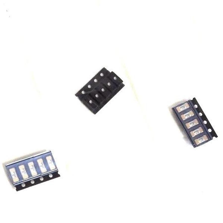 Used LOT OF 35 NEW DIGI KEY F2577CT-ND SUFACE MOUNT FUSES 1AMP 125VDC, F2577CTND