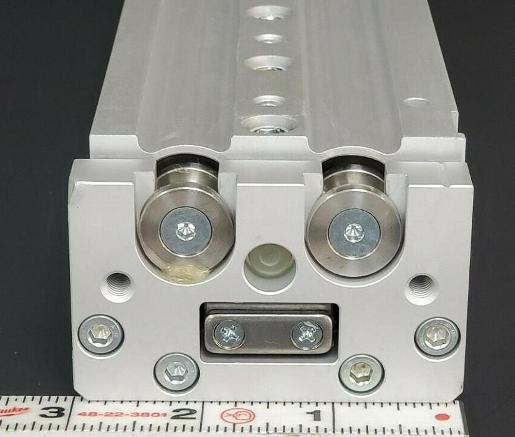 Used NEW SMC MXS20-150 AIR SLIDE TABLE CYLINDER MXS20150, 0.15~0.7MPa