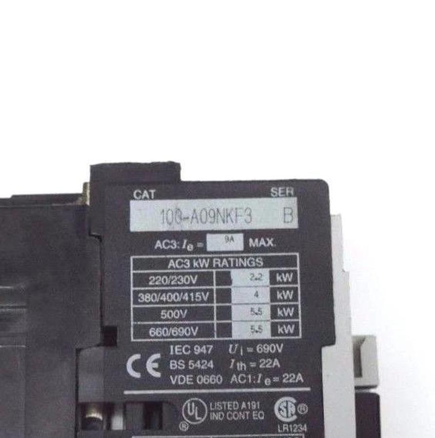 Used ALLEN BRADLEY 100-A09NKF3 CONTACTOR 100-110V 9A 50/60HZ NON REVERSING SER. B