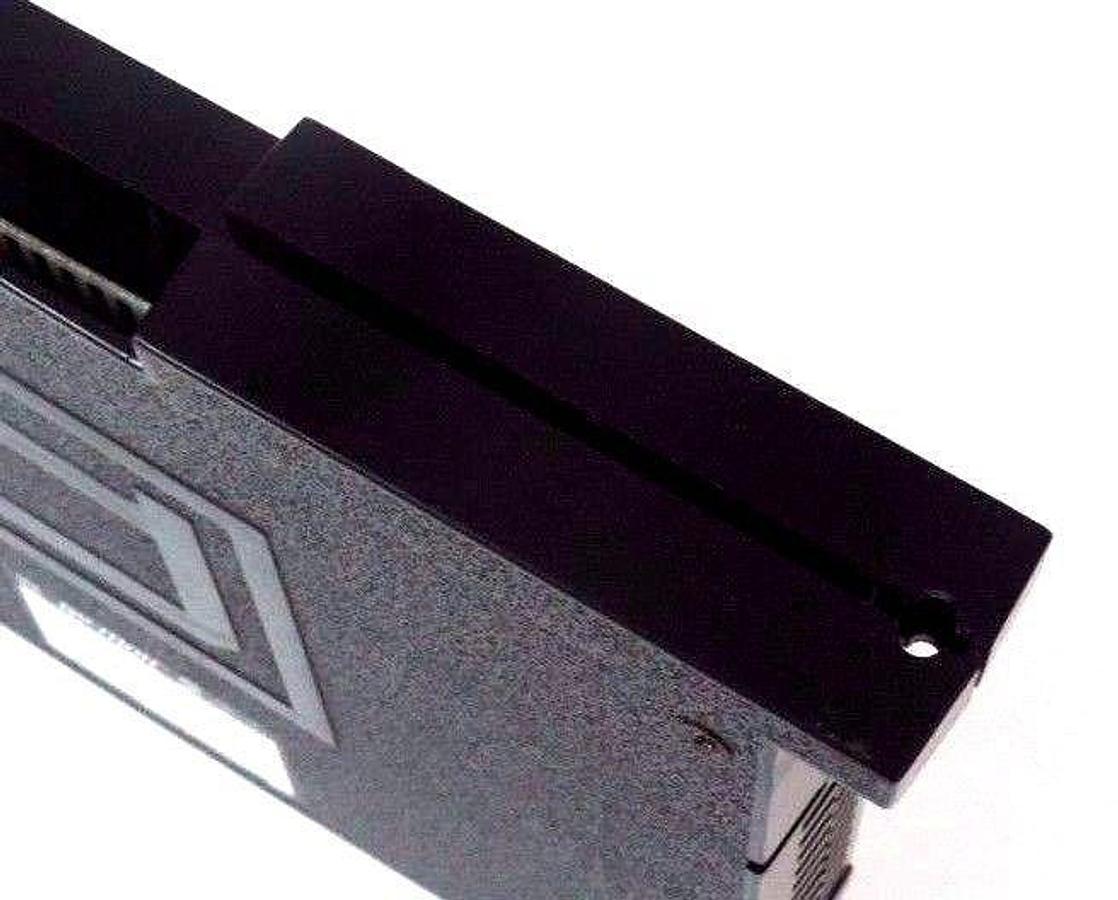 Used SQUARE D SY/MAX 8030-DOM-221 DELUXE OUTPUT MODULE SERIES B 120VAC 8030DOM221