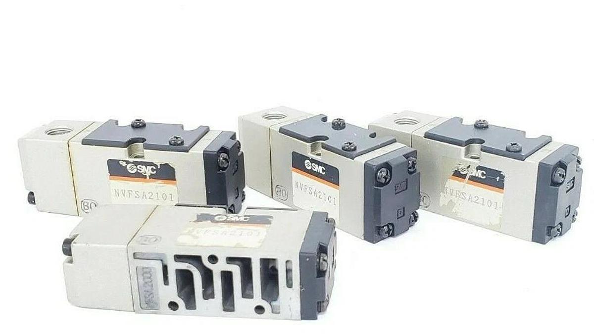 Used LOT OF 4 SMC NVFSA2101-1 EXT PILOT VALVES
