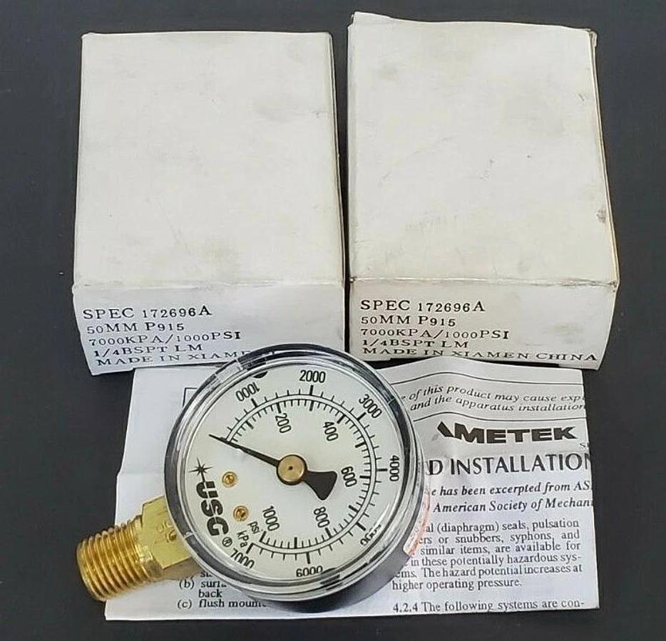Used LOT OF 2 NIB USG SPEC 172696A 50MM P915 GAUGES7000KPA/1000PSI 1/4'' BSPT LM