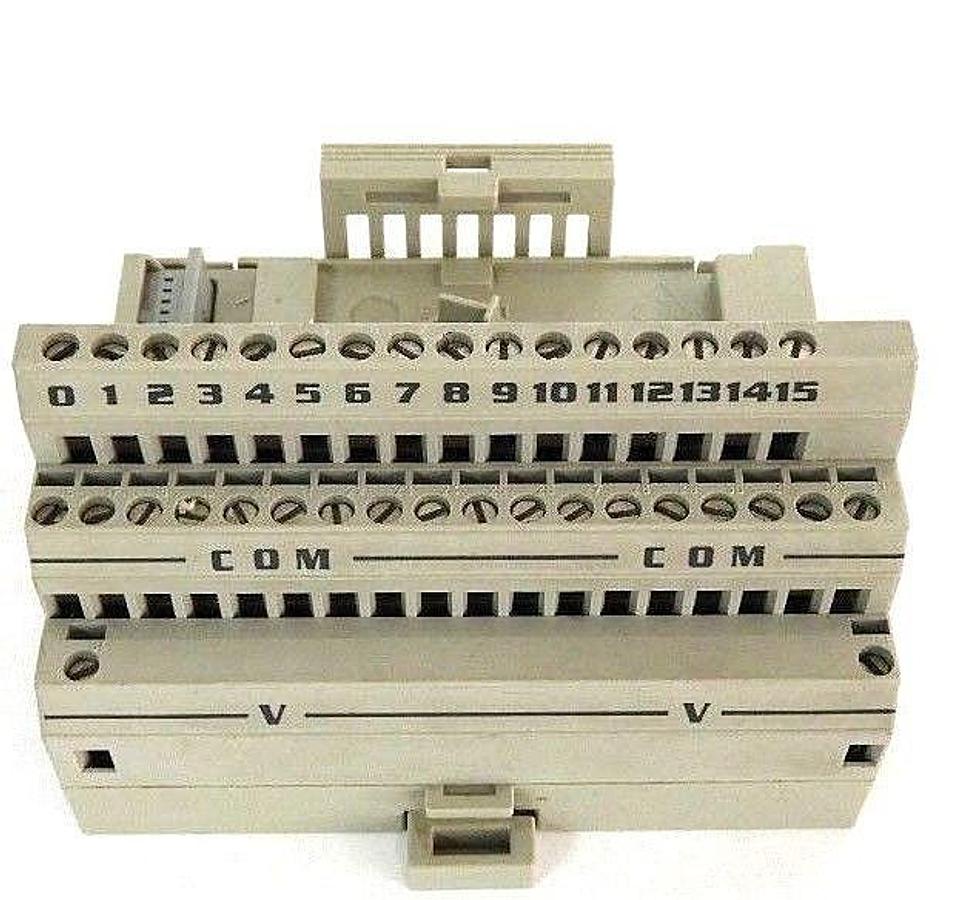 Used ALLEN BRADLEY 1794-TB2 FLEXBUS TERMINAL BASE SER. A, REV. D01, 96155873