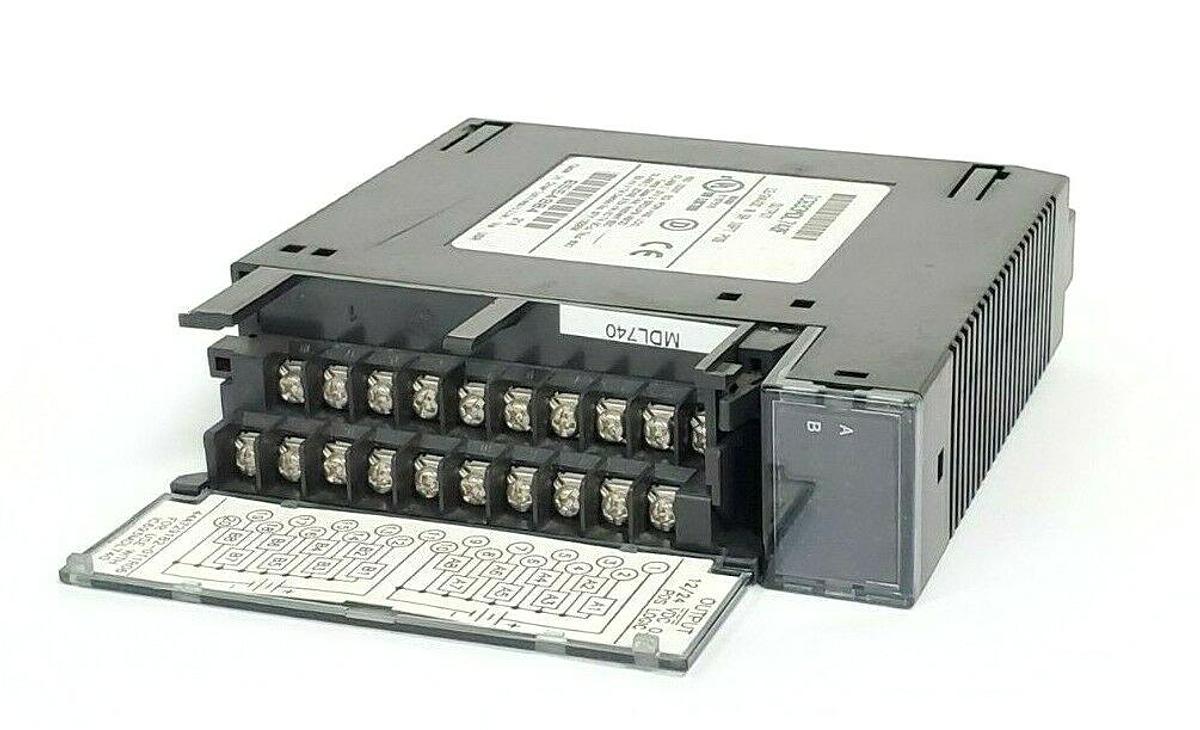 Used GE FANUC IC693MDL740F OUTPUT MODULE 12/24VDC 0.5A 16PT POS