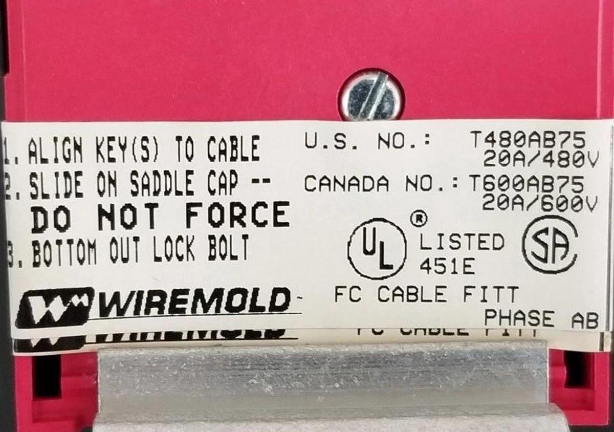 Used NIB WIREMOLD T480AB75 TAP & FIXTURE HANGER 3/4'' 20A/480V BLACK/RED T600AB75