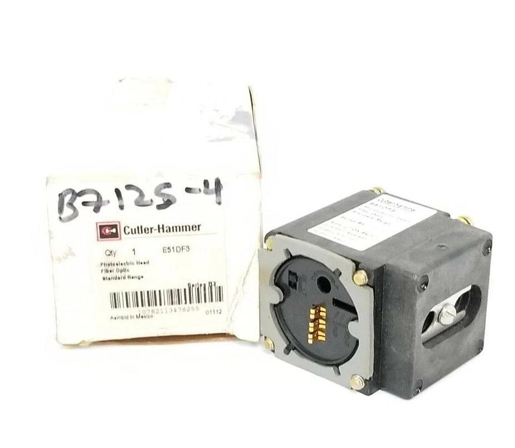 Used NIB CUTLER-HAMMER E51DF3 FIBER OPTIC PHOTOELECTRIC HEAD, SERIES B3