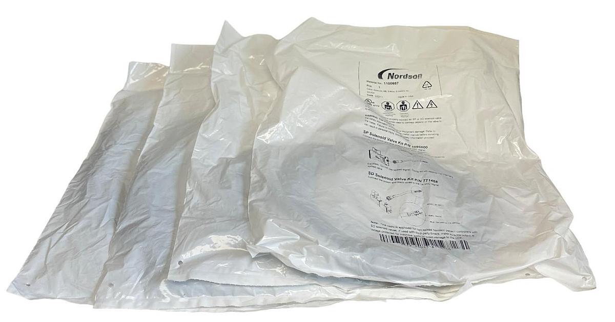 Used 4 NEW SEALED NORDSON 1100687 SOLENOID CABLE KITS M8 3-WIRE 5M 24VDC NSFS