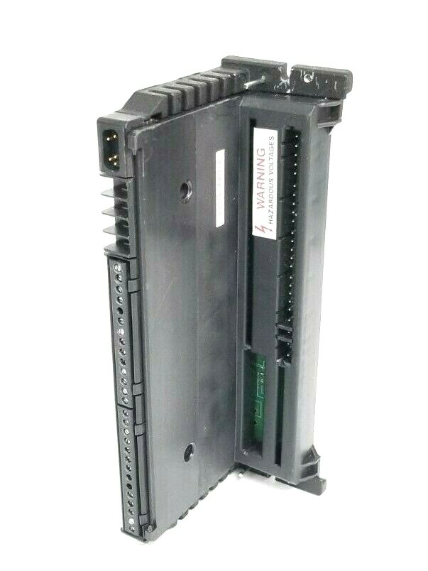 Used GE FANUC IC660TBR101K GENIUS TERM. ASM. RELAY 16PT IC660TBR101