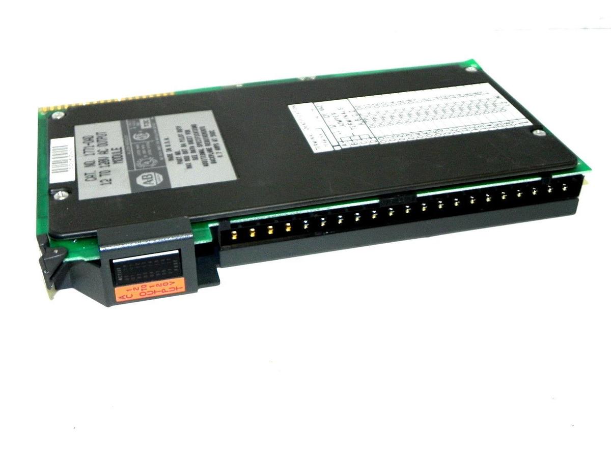Used ALLEN BRADLEY 1771-OAD OUTPUT MODULE 12 TO 120V USED