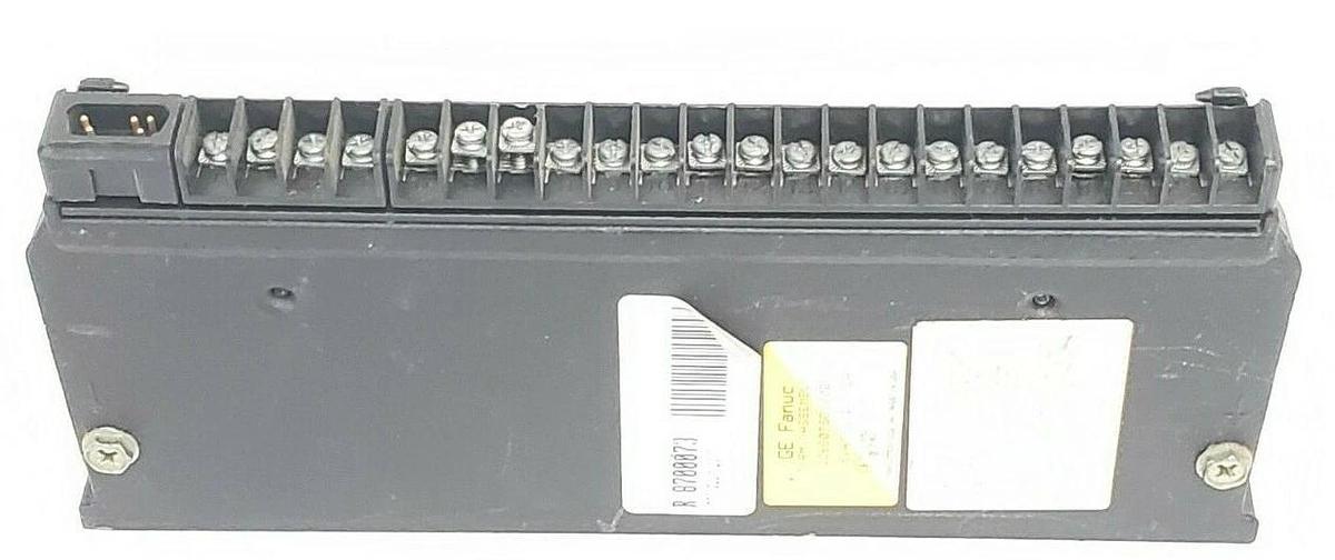 Used GE FANUC IC660TSD100B TERM. ASSEMBLY 115VAC