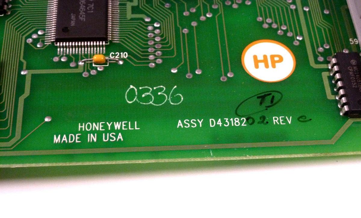 Used HONEYWELL D4318202 REV. E CONTROL BOARD D50921 REV. B