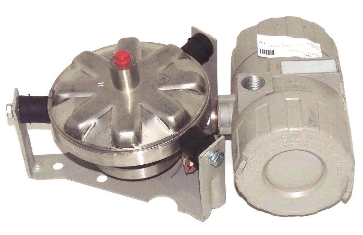 Used BAILEY BC12611350 DIFF PRESSURE TRANSMITTER 6"H2O W/ 25710006IWG TRANSDUCER 9/39