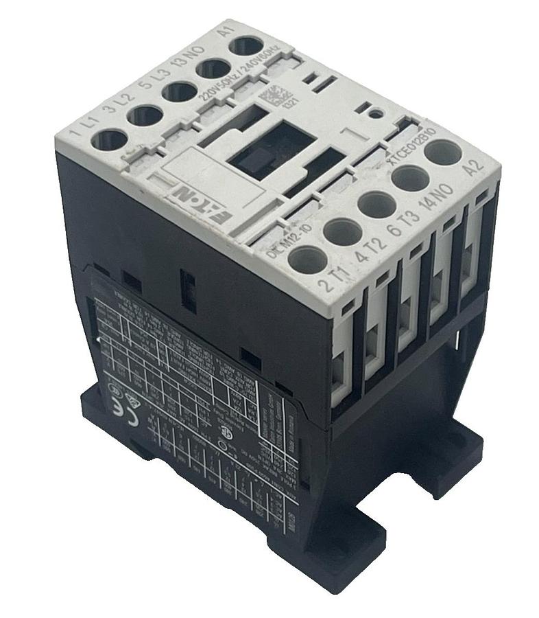 Used EATON DIL M12-10 / XTCE012B10 3-Pole IEC CONTACTOR XT IEC 12A 220V 50Hz NSNP