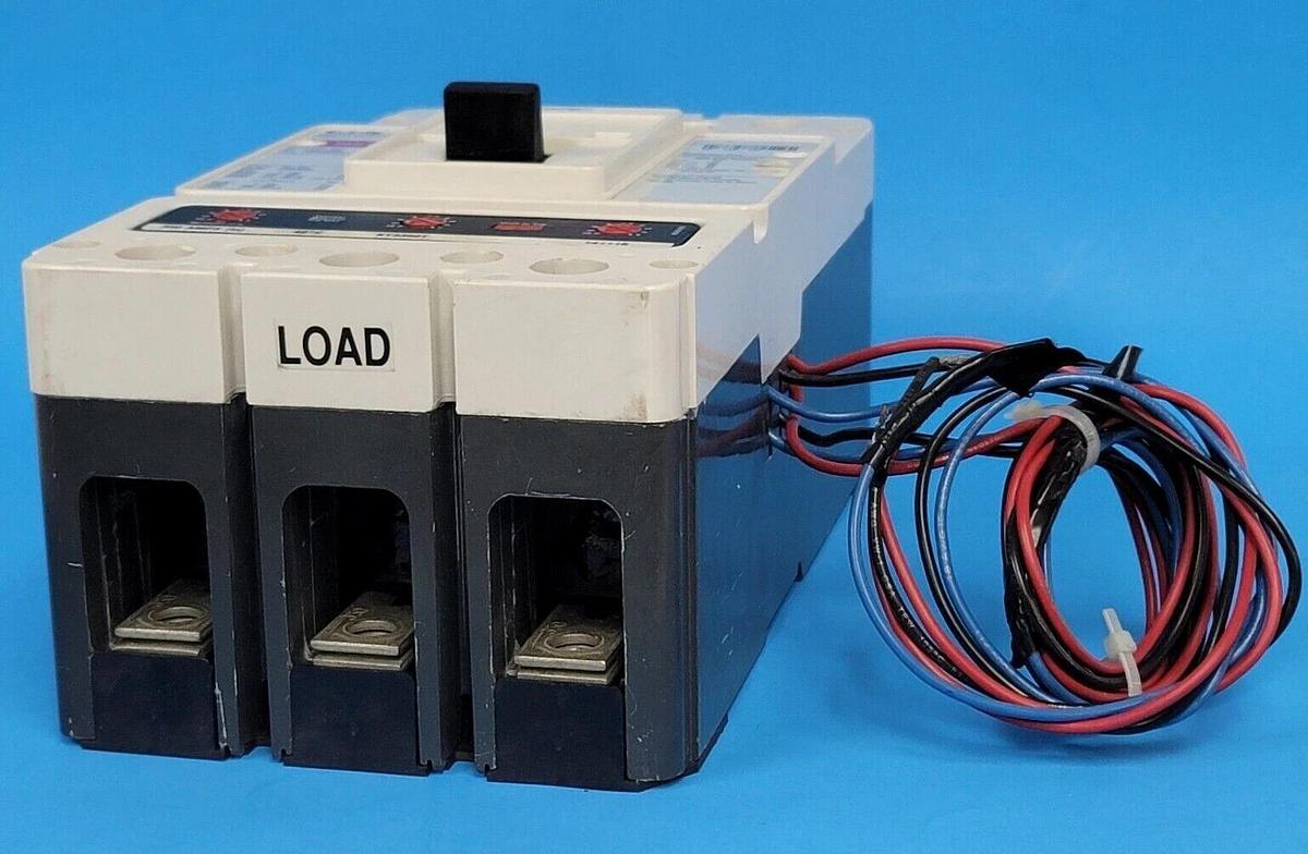 Used EATON CUTLER HAMMER HKD3400F CIRCUIT BREAKER STYLE 1492D82G03, N05NFXRS3A