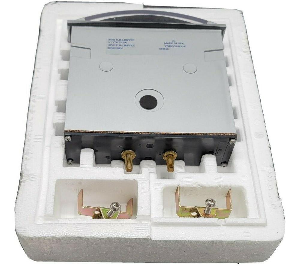 NEW IN BOX YOKOGAWA 180013LR-LR8/YRE VOLTAGE METER 1-5VDC 0-100 PERCENT