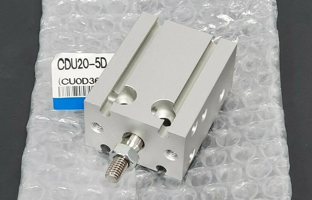 Used NEW SMC CDU20-5D PNEUMATIC CYLINDER 0.7MPA, CDU205D
