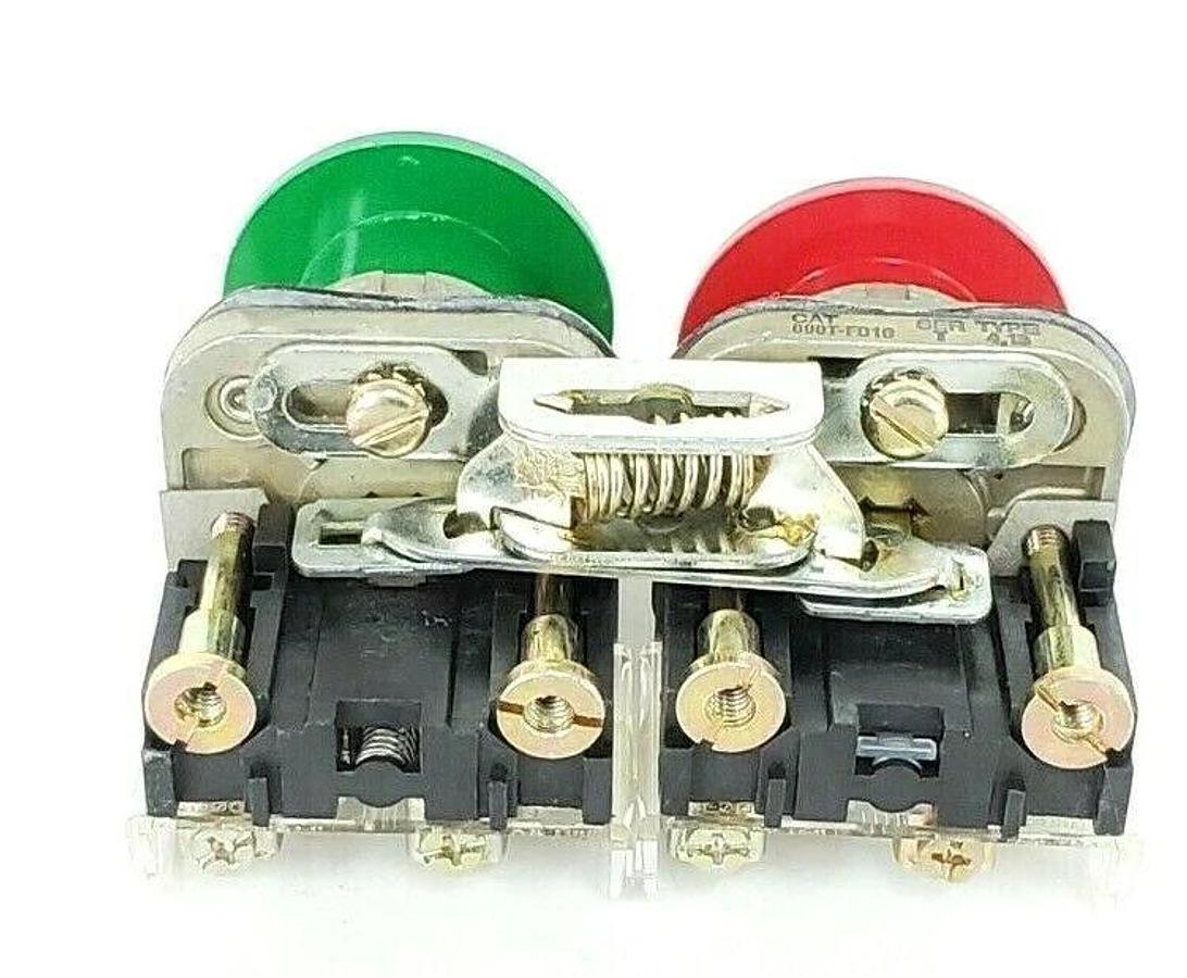 NEW ALLEN BRADLEY 800T-FD16 SER. T, 800TFD16 PUSHBUTTON DUAL MECH INTERLOCK