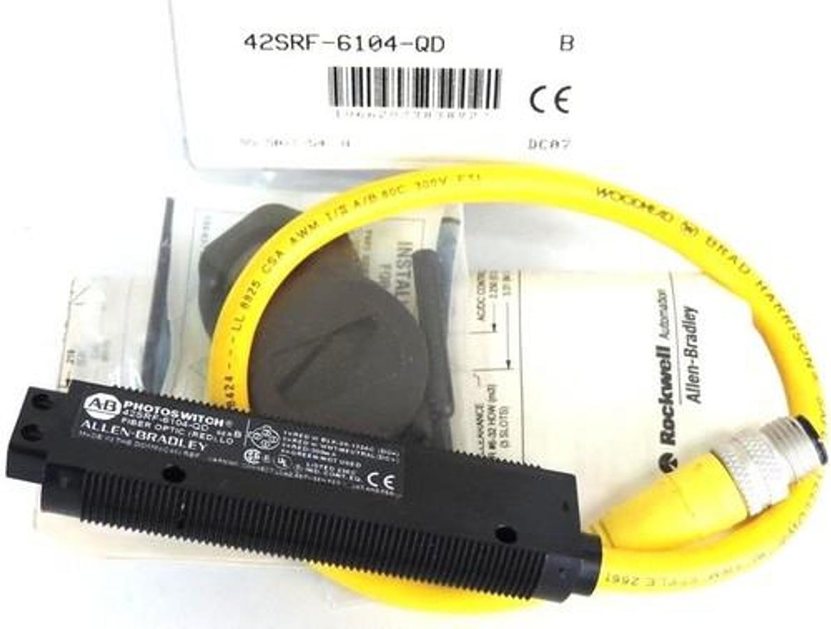 NIB ALLEN BRADLEY 42SRF-6104-QD PHOTOELECTRIC PHOTOSWITCH SER B, 4PIN MICRO