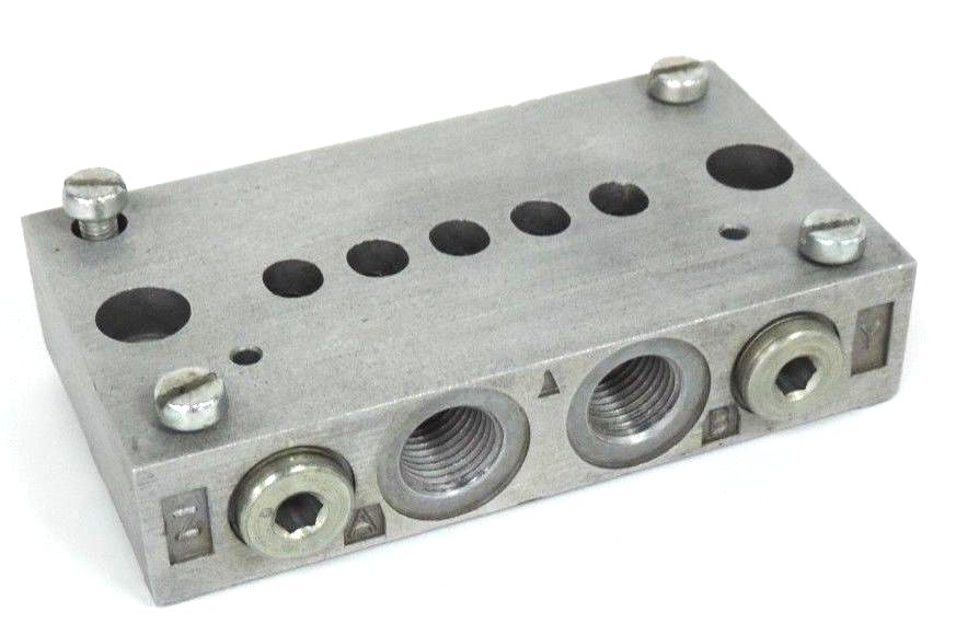 Used BOSCH 1 825 503 029/042 PORT BLOCK 1825503029