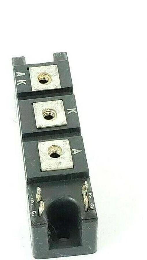 Used FUJI ELECTRIC EMGG31-08S POWER DISTRIBUTION BLOCK EMGG3108S